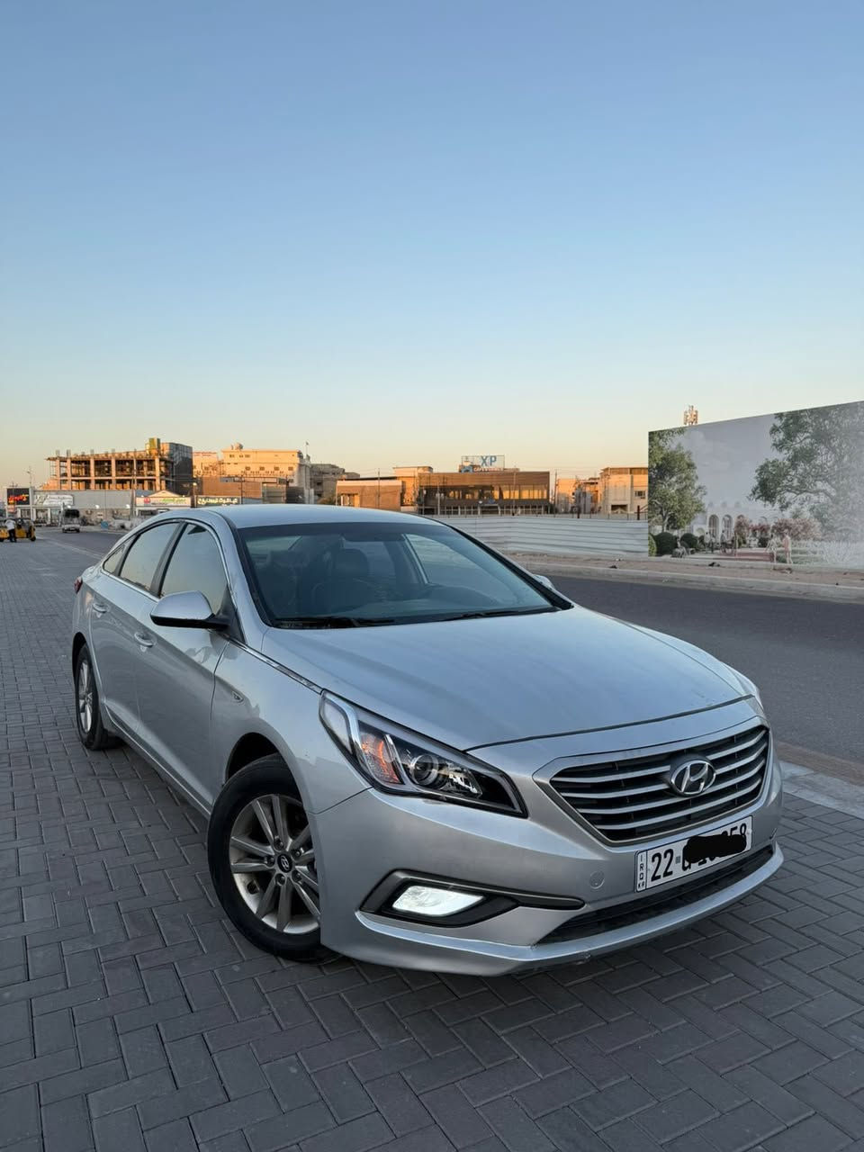 سلام عليكم
سوناته 2017 ادوات ادوات كصه جنطه دخول جديد جاهزه من كل النواحي مكينه كير حداده كفاله تخم تاير تبريد ثلج محرك2400غاز دوش متوئم شمالي نكليزي 
طبق الصل السعر 55$  العنوان البصره الهاتف ***********
