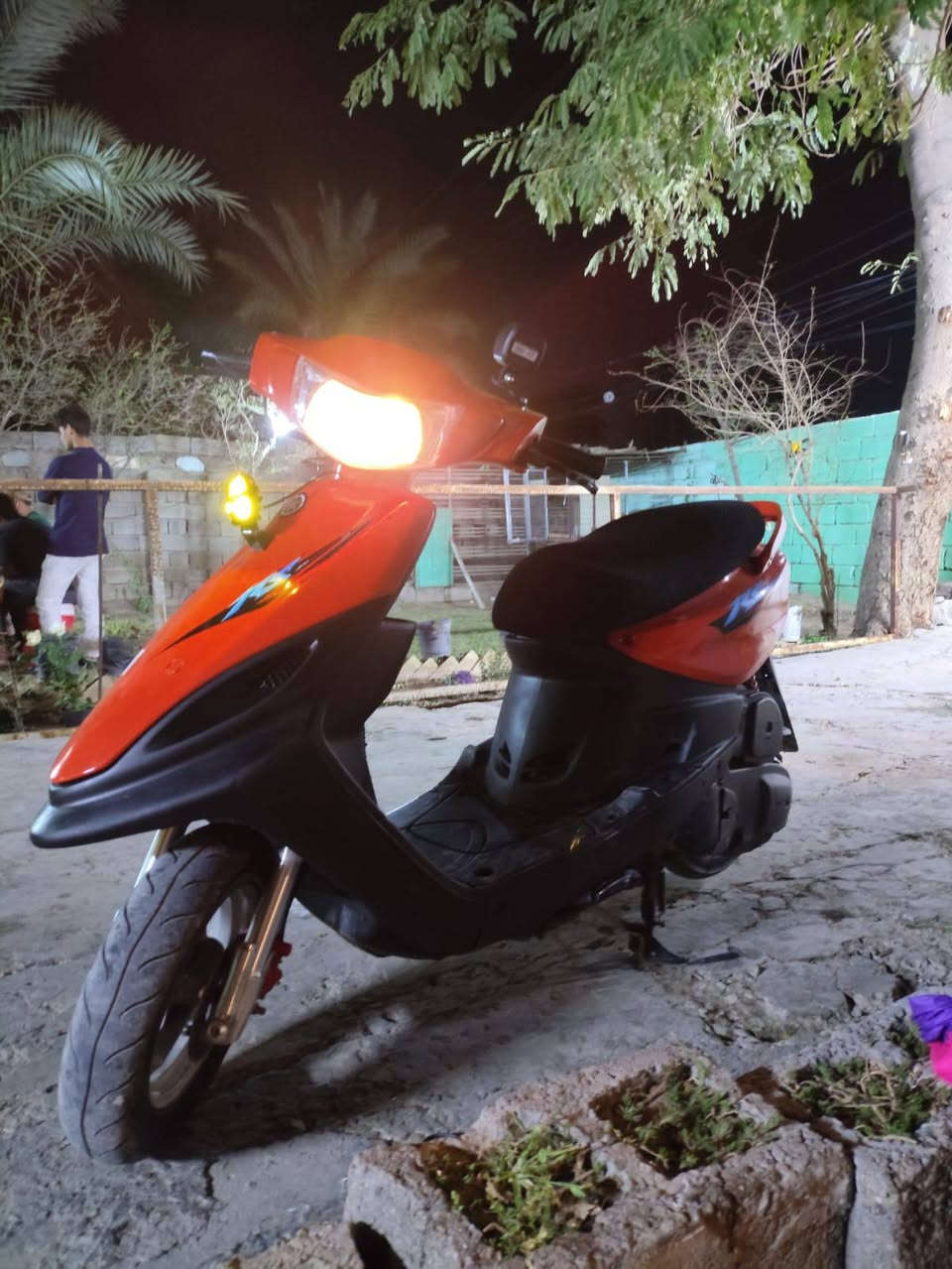 للبيع السعر 650 
***********
