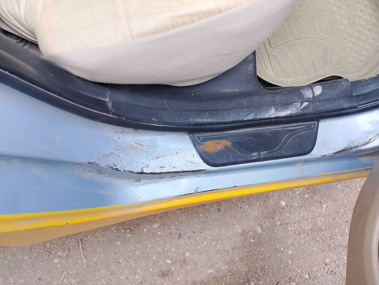 السلام عليكم
النترا 🚕
وارد امريكي 🇺🇲 ليبل وأحد 
موديل 2012👋
رقم نينوى اوربي 🙋 سنويه وهزه جديده 👋 
بدون كاربون بانزين ⛽ منظومه غاز بيها 👋 
هيئه وغرامة صفر 🚦 شرط التحويل 🚦 
محرك 18/محرك اثر نفخ وكير شرط 👋 
طخم تاير طخم امامي خلفي جديد 👋 
تبريد ثلج 🥶 مكيف الهواء 
📢ظررها شبر بارد بلدوسه ومنشوره بلصور والباقي شرط وكدام العين 👀 🛑 #السعر 103$💸 وبيها مجال 
#العنوان #الموصل #موصل_الجديده قرب جامع الايقظه شارع البطاريات 
🛑 1️⃣ اوقات العمل🕰️الاتصال من الساعه التاسعه صباحا الى الساعه العاشره ليلا🛑
🛑2️⃣بلتلفون قفل ماكو تعال ودفع سعر اليعجبك 🛑
#مكتب_ارض_السلام #لبيع_وشراء_السيارات 
🛑 #باداره/ سلام الراشدي 
***********📱كورك 📞
***********📱اسيا📞
