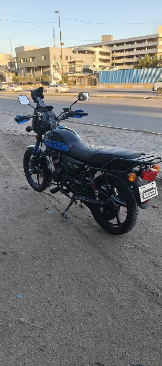 السلام عليكم دراجه دايوان موديل 2025 دراجه جديده ماشيه 10 الف تقريباً رقم سليمانيه بسمي الدراجه السعر 2600(مليونين او ستمية ) مكاني بغداد الكمالية ***********
