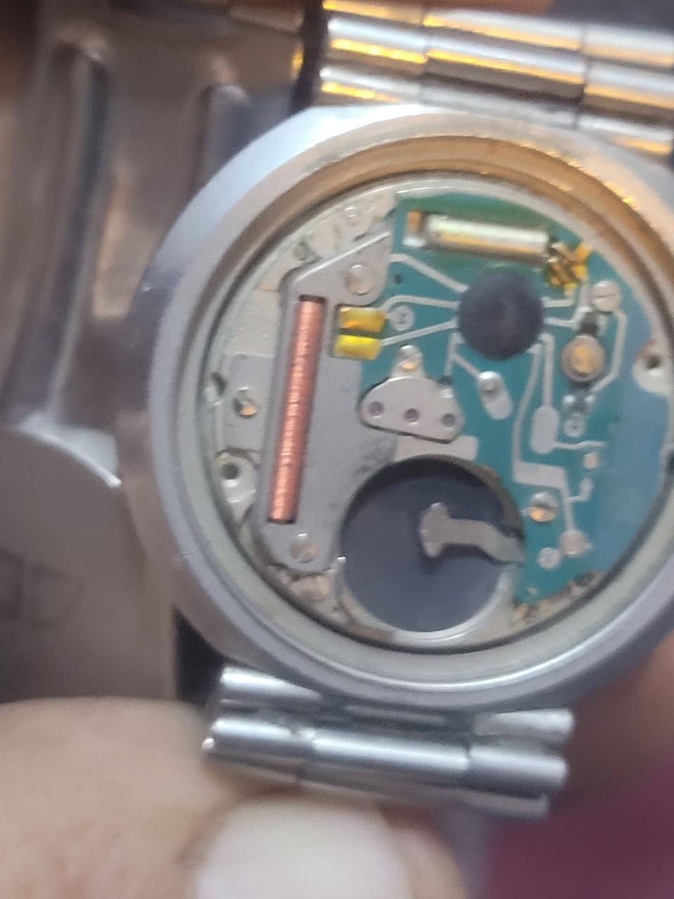 للبيع  ساعه وست اند سويسريه باتري . قبغ خلفي مفقود . .. ادفع سعر او تتواصل . لان قديمه ولااعرف سعرها


**إذا كنت صاحب هذا الإعلان وتريد حذفه لأي سبب، رجاءا أرسل رسالة إلى الدعم الفني**