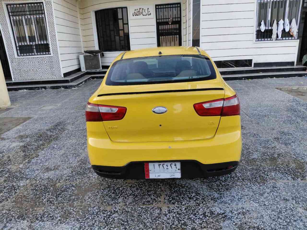 السلام عليكم
كيا ريو موديل 2013للبيع رقم بابل الألماني مشروع وطني اي مرور تداور وارد خليجي سياره مصفرة هيئة وغرامه مكينه 1600 دوش مكينه كير تبريد تخم تاير حداديه مكفولات سياره كل نقص مابيه سياره مكفوله عن ضربه 
السعر 70 وبيهه مجال حك الجيه
رقم الهاتف*********** مكاني كربلاء مامتواجد على نت
