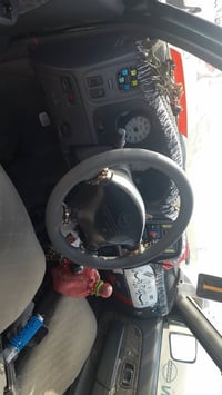 بەناوی خوای گەورە نیسان مۆدیل 2001کتابی مزایدەی لەگەڵە سەیارەکە تەبرید...