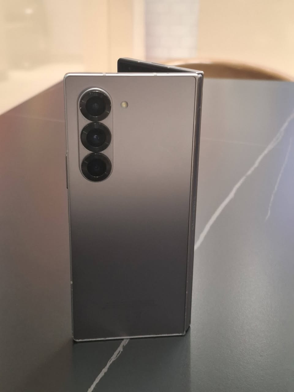 السلام عليكم
تلفون سامسونج للبيع جديد 
كل غراضه موجوده 
***********
