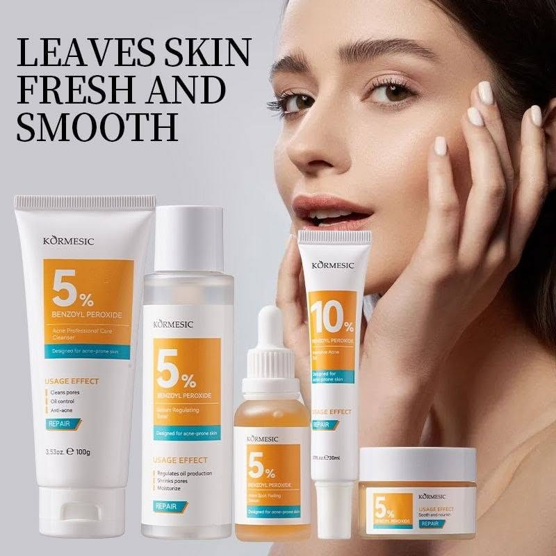 KORMESIC تایبەت بە چارەسەری زیپکە (Benzoyl Peroxide) ✨🧴✨
ئەم کۆمەڵەیە زۆر بەهێزە بۆ نەهێشتنی زیپکە و پاککردنەوەی کونیلەکان 🧼🚫🧴

### 🧴 ناساندنی بەرهەمەکان:
1.  غەسول (5% Cleanser): بۆ پاککردنەوەی قوڵی کونیلەکان و کۆنتڕۆڵکردنی چەوری 🧼✨
2.  تۆنەر (5% Toner): ڕێکخستنی چەوری و شێدارکردنەوەی پێست 💦🎯
3.  جێڵی چڕ (10% Intensive Gel): بۆ سەر زیپکە گەورە و بەهێزەکان ⚡️🔴
4.  سیروم (5% Serum): بۆ نەهێشتنی شوێنەواری زیپکە و ڕوونکردنەوەی پێست ✨🧪
5.  کرێم (5% Sooth & Nourish): بۆ ئارامکردنەوە و خۆراکپێدانی پێست 🌙🧴

---

### 🕒 چۆنیەتی بەکارهێنان (هەنگاو بە هەنگاو):

١. پاککردنەوە 🧼
دەموچاوت بە غەسولەکە بشۆ بۆ ئەوەی هەموو پیسی و چەورییە زیادەکان نەمێنێت.

٢. هاوسەنگکردن 💦
پارچەیەک لۆکە بە تۆنەرەکە تەڕ بکە و بە هێواشی بە پێستتدا بهێنە.

٣. چارەسەری خێرا ⚡️
تەنها لەسەر ئەو شوێنانەی زیپکەیان پێوەیە، بڕێکی کەم لە جێڵە ١٠٪ـەکە دابنێ (نەدرێت لە هەموو دەموچاو).

٤. نوێکردنەوە ✨
چەند دڵۆپێک لە سیرومەکە بدە لە دەموچاوت بۆ ئەوەی پەڵەکان نەمێنن.

٥. پاراستن و شێدارکردن 🧴
لە کۆتاییدا کرێمەکە بەکاربهێنە بۆ ئەوەی پێستت وشک نەبێتەوە و نەخورێت.

---

### ⚠️ تێبینی گرنگ:
*   دژە خۆر: چونکە ئەم بەرهەمانە Benzoyl Peroxideیان تێدایە، پێست هەستیار دەکەن بە خۆر، بۆیە حەتمەن ڕۆژانە دژە خۆر بەکاربهێنە ☀️🛡️
*   تاقیکردنەوە: سەرەتا لە شوێنێکی بچوکی پێستت تاقی بکەرەوە بۆ دڵنیابوون لەوەی حەساسیەتت پێی نییە ✅🧪
*   وشکبوونەوە: ئەگەر پێستت زۆر وشک بووەوە، بەکارهێنانی جێڵ و سیرومەکە کەم بکەرەوە بۆ یەک ڕۆژ نا ڕۆژێک 💧📉

هیوای پێستێکی جوان و تەندروستت بۆ دەخوازم! 🌟


**إذا كنت صاحب هذا الإعلان وتريد حذفه لأي سبب، رجاءا أرسل رسالة إلى الدعم الفني**