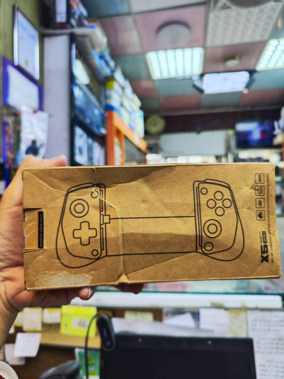 جوستكات العاب من شركة Game sir 

X5 سعر 30الف

X5 Lite سعر 25الف

X5S سعر35 الف

للتواصل ***********

توصيل كل العراق 5 الاف
