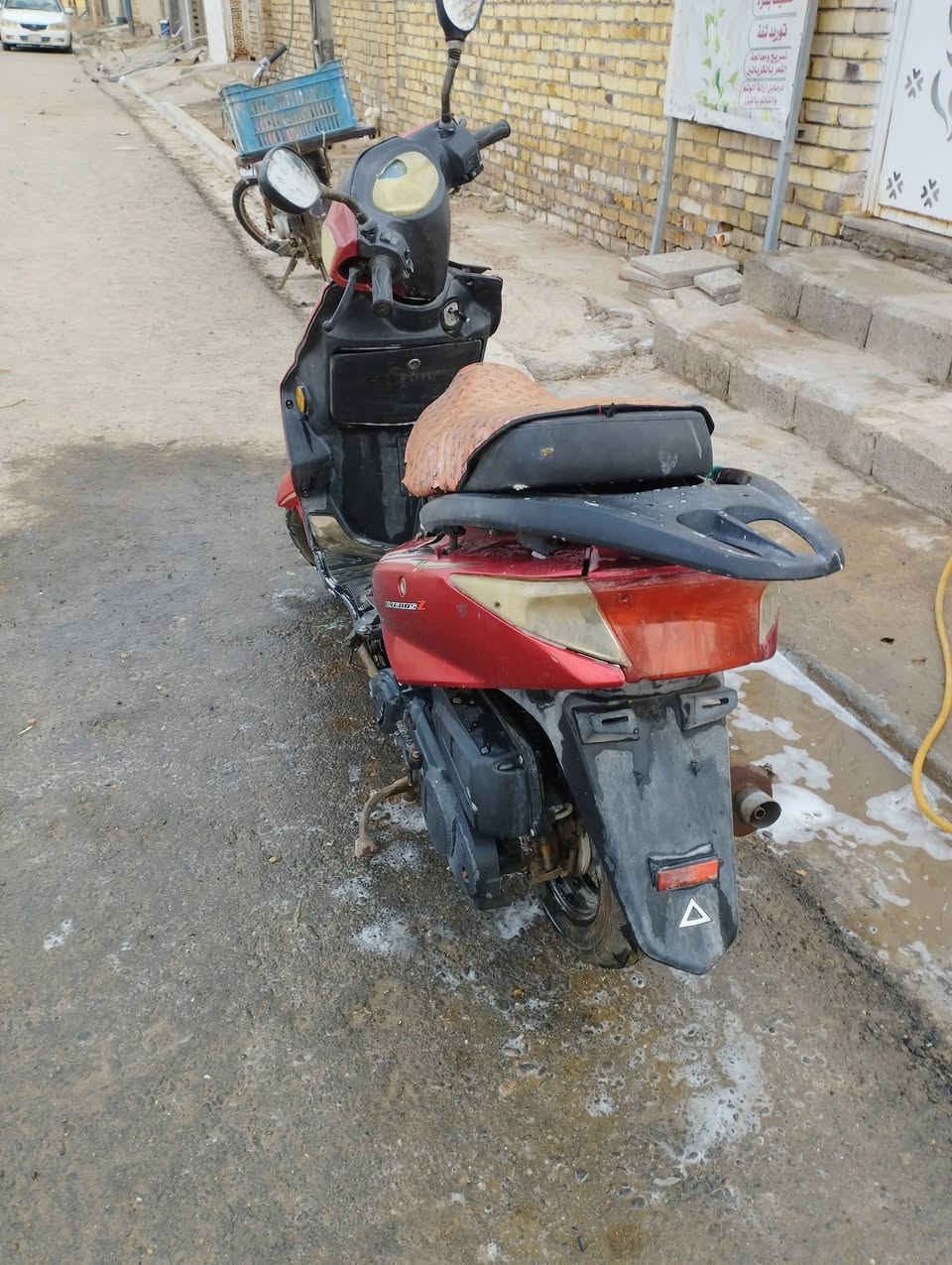 دراجه للبيع بس متوكه هيه شغاله عوزها شي بسيط على الفيس موجود وهذا رقمي ***********
