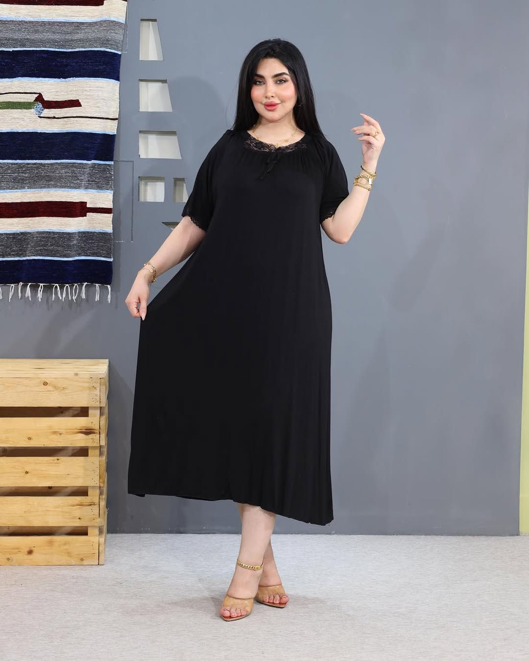 ✨ دشداشة زبده كلوش ميدي ✨
ستايل ناعم وفخم يطلع يهبل باللبس 😍
 السعر  15 الف 
🖤 قماش فانيله زبدة ناعم ومريح
🖤 قصة كلوش مرتبة تعطي فخامة وحركة حلوة
🖤 قياسات من 4XL لحد 7XL
🖤 مناسبة للبيت والطلعات

🔥 خامة تريح وتبرد بالصيف
📦 الكمية محدودة والحجز مفتوح #مفتوح #والحجز #والحجز_بالأولوية #والحجز_بالاسبقيه #والحجز_يتم_بسرعة_عند_أول_عرض


**إذا كنت صاحب هذا الإعلان وتريد حذفه لأي سبب، رجاءا أرسل رسالة إلى الدعم الفني**