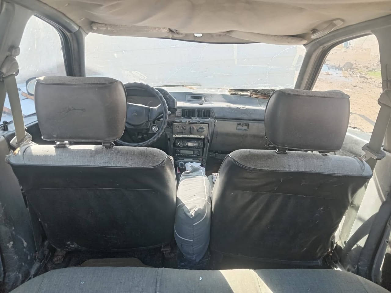 كلها شرط وشرط التحويل سنويه خضره مدفوع كمرك السعر 9اوراق وبيها مجال
#الأتصال ع رقم تالي 
***********
