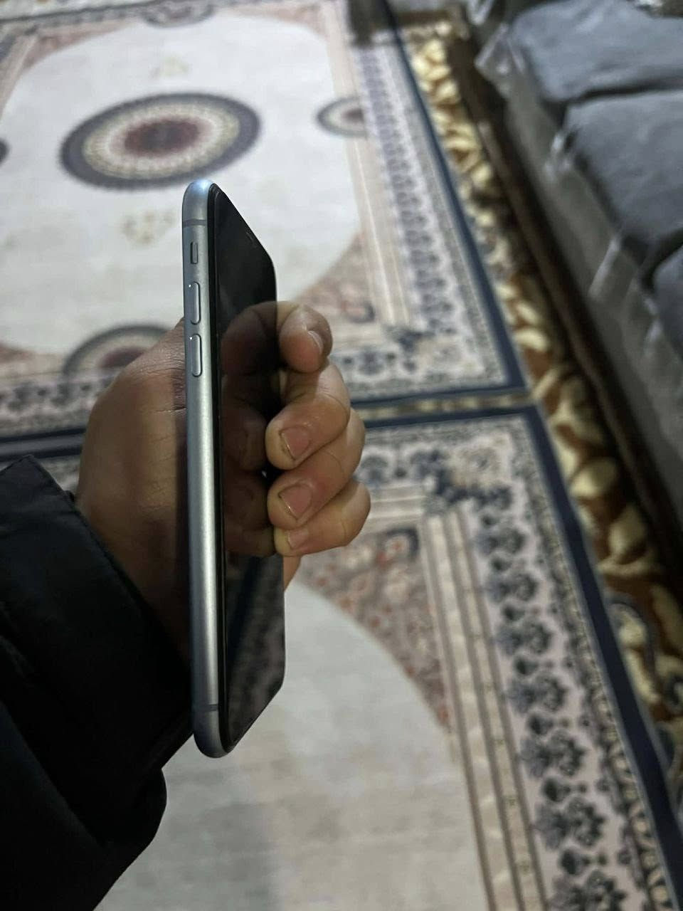 السلام عليكم ، تلفون XR نضيف النظافة ٩٥٪؜ مامبدل بي شي ،ذاكره ١٢٨ شاشه بلاد بطاريه بلادي بطاريته ٨٤ للبيع السعر ٢٠٠ قفل تواصل خاص ، *********** بي واتساب
