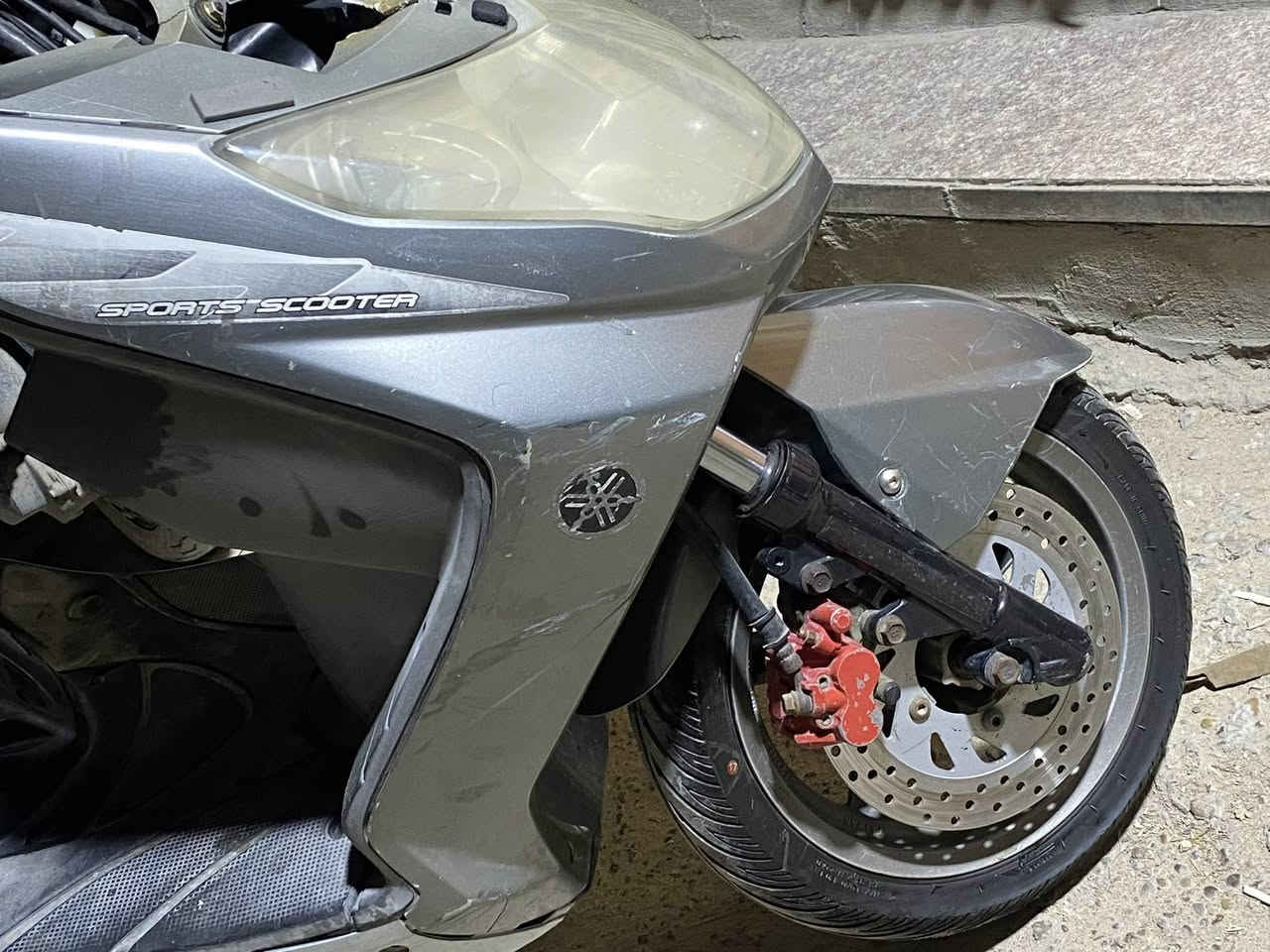 السلام عليكم دراجه سكنس فحل للبيع خط واحد دراجه كلش نظفيه نقصه كابريتر تتاخر ب التشغيل بسبب الكابريتر واي نقص مابيه غير الكابريتر 
العنوان الحريه الاولى متواجد فيس واتساب 
***********
السعر ٥٥٠
