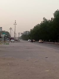 قطعه ارض للبيع مساحتها 180متر العنوان بابل طريق حله بغداد.سايد.الراجع ...