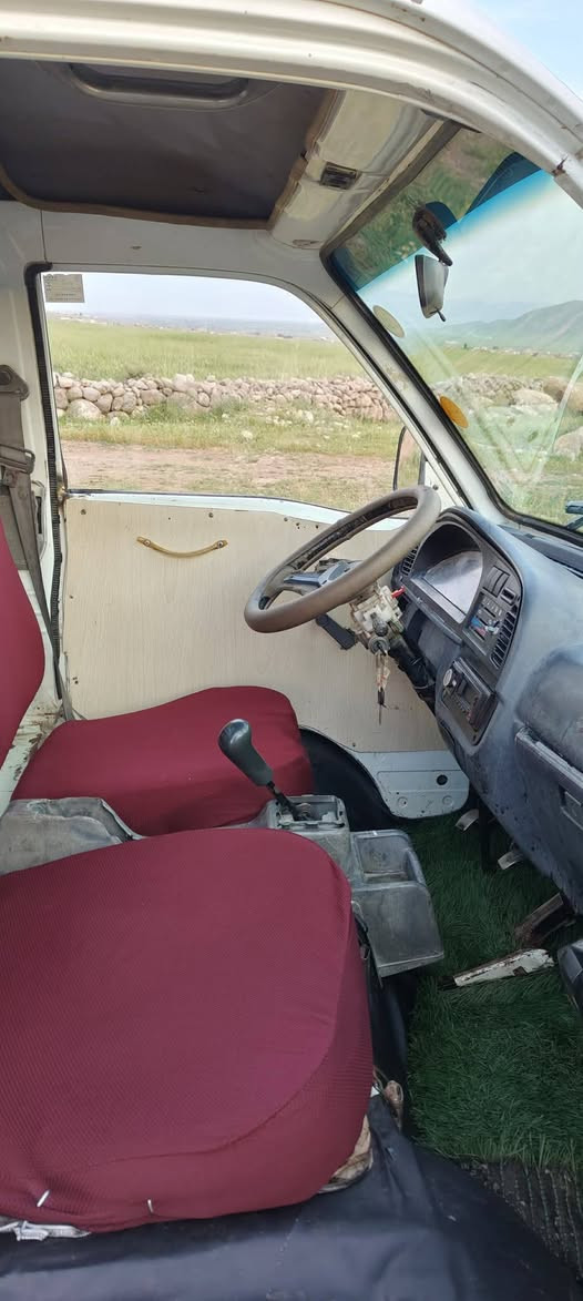 فاو بۆ فرۆشتن، گێر، مەکینە، ئەکسل، هەمووگیانی بەشەرتە.
نرخی 13 گەڵاو معامەلە 
شوێن ڕانیە و دەوروبەری


**إذا كنت صاحب هذا الإعلان وتريد حذفه لأي سبب، رجاءا أرسل رسالة إلى الدعم الفني**