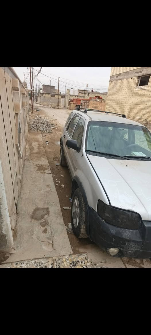 السلام عليكم عنده هاي السيارة للبيع كير ومكينه محور كورله مجفيه والسعر 55 الشراي ينتصل عله هاذ الرقم*********** *********** تحويل ثاني يوم
