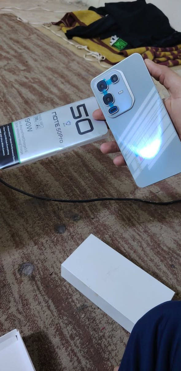 سلام عليكم عندي هاذه تلفون اريد مراوس ما مستعمل جديد
تعال خاص


**إذا كنت صاحب هذا الإعلان وتريد حذفه لأي سبب، رجاءا أرسل رسالة إلى الدعم الفني**