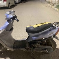 دراجة بيجي للبيع مجفتة دراجة كلش حلوة و بيهة شلعة تخبل سعرهة ٣٠٠ و بيه...