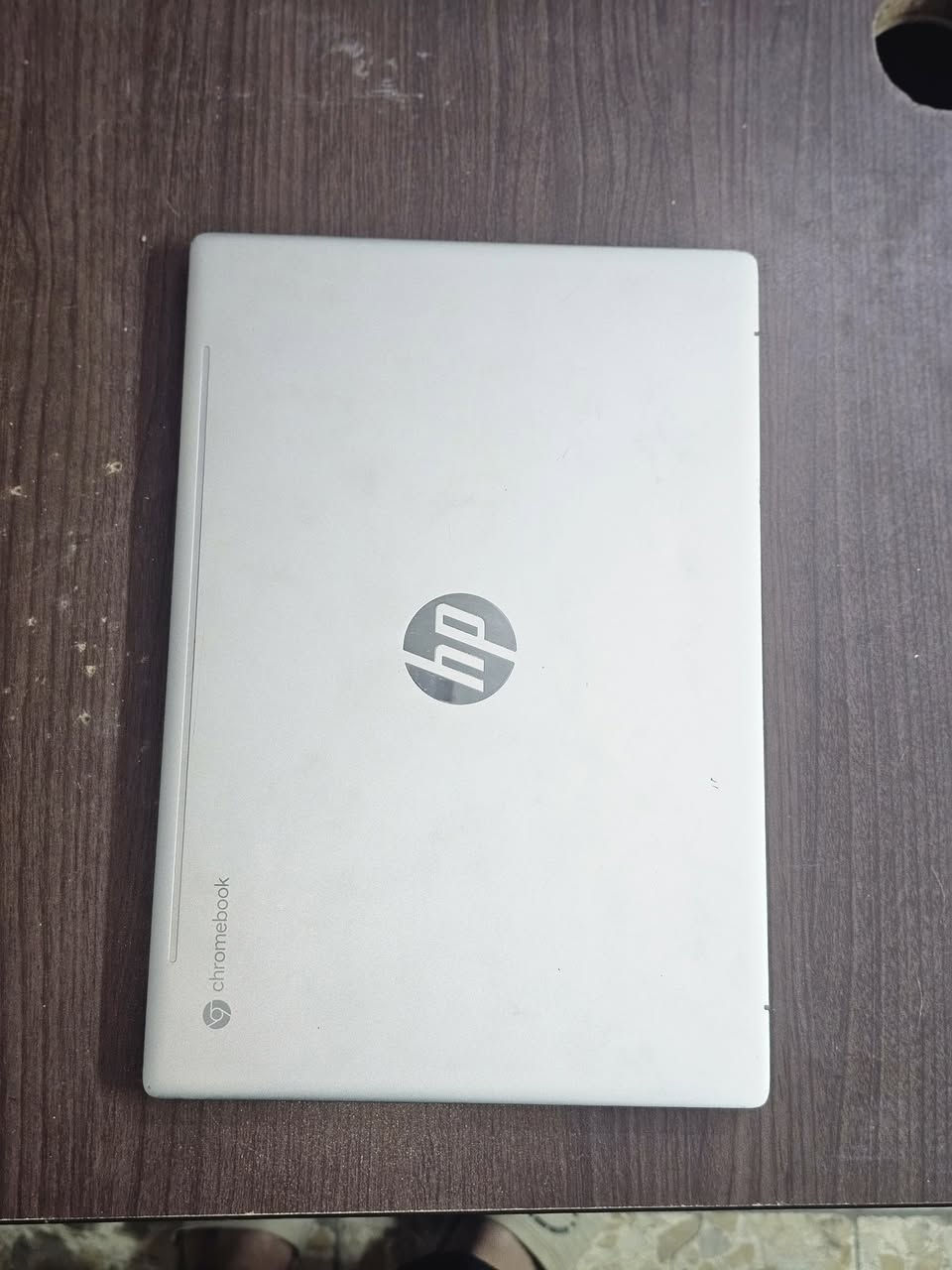 لابتوب hp
معالج core i5-10310U الجيل 10
رام 8
حجم الشاشه 14 لمس 
هارد 64 
يستخدم (للدراسه والتصفح والتصاميم والمونتاج والشغل) نضافه %95
وكامل ملحقاته السعر 200نهايته
المكان بغداد الكماليه 
للستفسار رقم ***********
