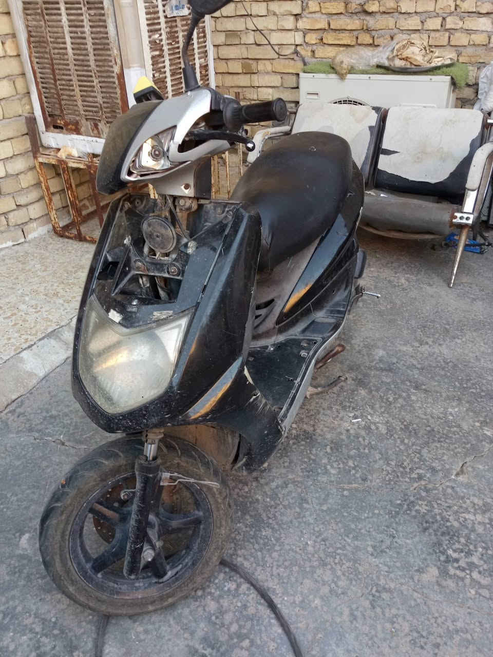 سكنس نثية البيع شغالة ب175 العنوان الشعب الجمعيات خالف السدة يم عمار ابل دهن ***********
