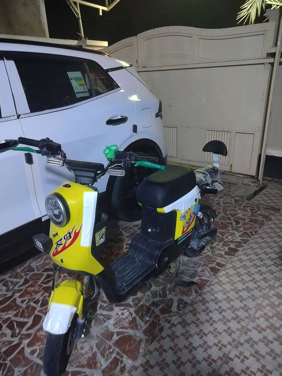 r9

سرعه ٩٩
بطاريات حلوه وبلاديه 
شاشه 
دراجه حلوه سعره ٣٢٥ وبيه  مجال مكاني ديالئ 
الي مو شراي لايجي خاص


**إذا كنت صاحب هذا الإعلان وتريد حذفه لأي سبب، رجاءا أرسل رسالة إلى الدعم الفني**