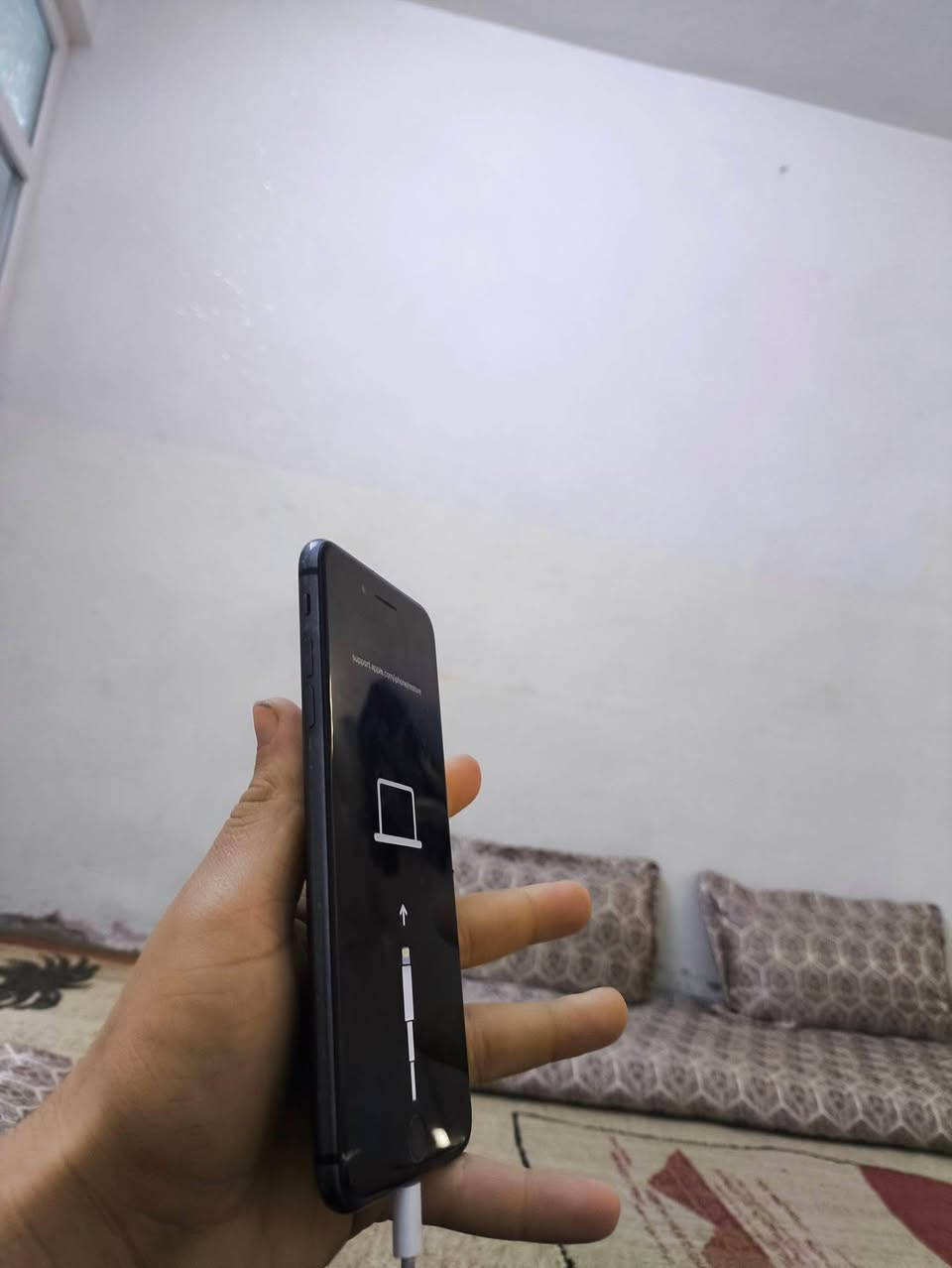 السلام عليكم 
آيفون 8بلص جهاز نضيف مال بيت بيها بس الضهر ينرادلو تبديل 

شرط نرومان ما ملعوب بيه بطاريه 69 بصمه فيس ايدي كلو شرط 

طالب عليه 120 وبيه مجال لشراي 🩶

مكاني موصل قادسيه الثانيه 📍

***********

***********
