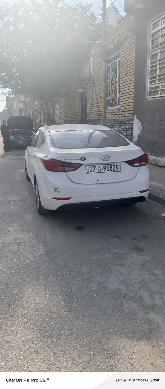 سلام عليكم ورحمه الله النتر لبيع موديل 2016 محرك1800 وراد خليجي سيار بيه رشات صبغ بدوان معجون تجميل فقط  وبدن تبديل سونارموجود بل صور سعر 118 رقم***********
