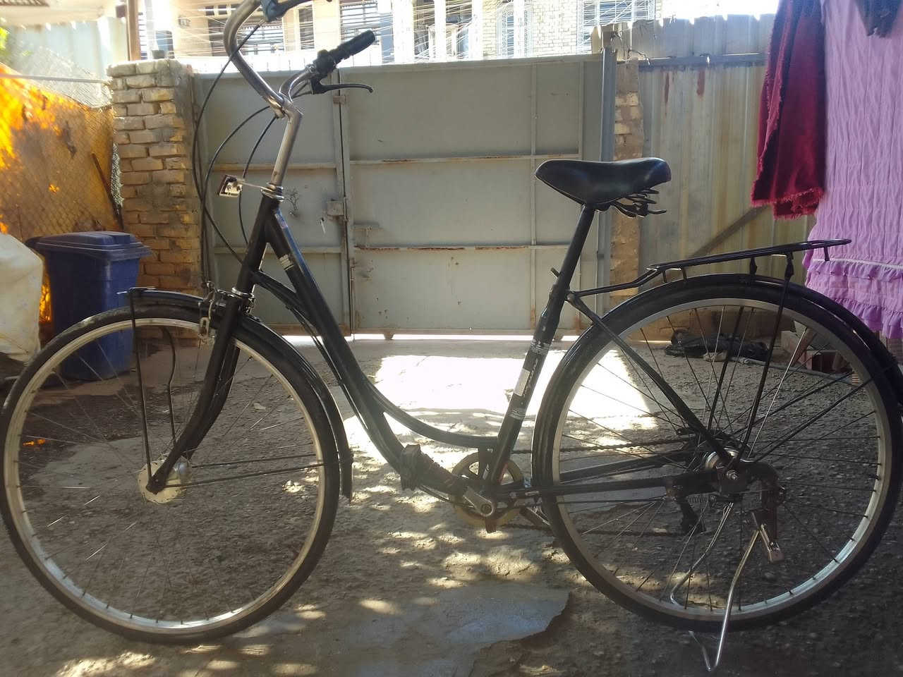 حجم٢٧لون اسودياباني بلادي اسود
