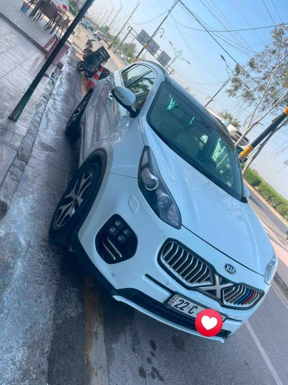 كيا سبورتج 2016 1/1 GT LINE وارد خليجي رقم اربيل دولي بسمي
ماشية 118 كم فقط
بصمه 
بانوراما 
كشنات كهرباء 
تدفئه وتبريد كشنات امامي + خلفي 
شاشه وكامرة دوارة
سستم صوت jbl
داخل جلد اوف وايت 
جنطه كهرباء 
رادار جانبي 
رادار خلفي 
ستيرن حرف D
حساس امامي وخلفي 
شحن لاسلكي 
بجم زنون عدسه دوارة
زراك لايت 
حساس مطر
مري شفط
اشاير بالمري
هاند بريك بصمه 
اوتو هولد 
نظام نزول متحدرات 
3 انظمه قياده 
مانع انزلاق 
فول تحكم ستيرن
تخم تايرات جديده 
5 ويل كب 19 بلادي 
سياره جديده مكفوله من ضربه وصبغ فقط بارد بسيط بل باب عكس السايق مناقصه اي شي وشرط الفحص /للسفسار ***********
