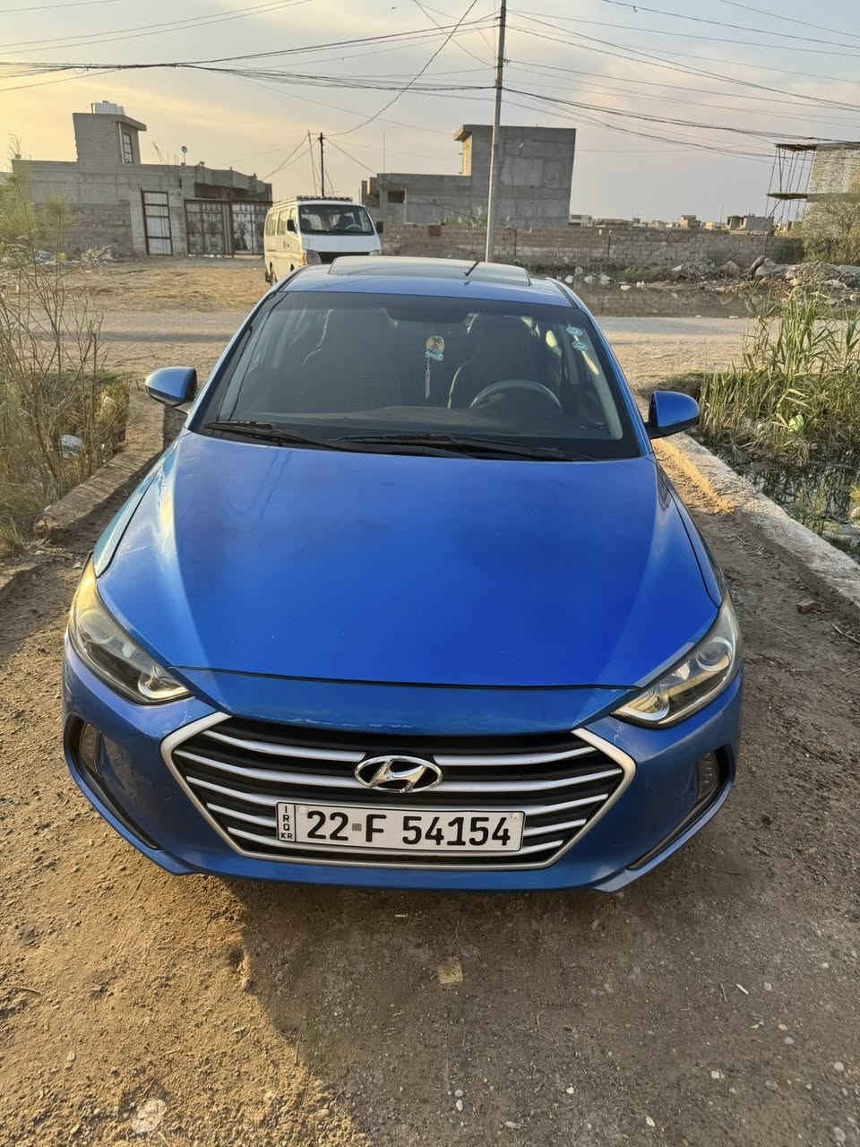 السلام عليكم 
النترا 2018 للبيع فول مواصفات مكينتها دووش حادثها من امريكه البنيذ و صور الحادث بالمنشور  + سونارها ايضاً بالمنشور 
بيها طخه بالجنطه ما موجوده بالسونار هم صورها موجوده بالمنشور 
اخوان السياره فول مواصفات مكينه و كير خير من الله صدر جديد معروضه 117 بيها مجال 
واتساب ***********
