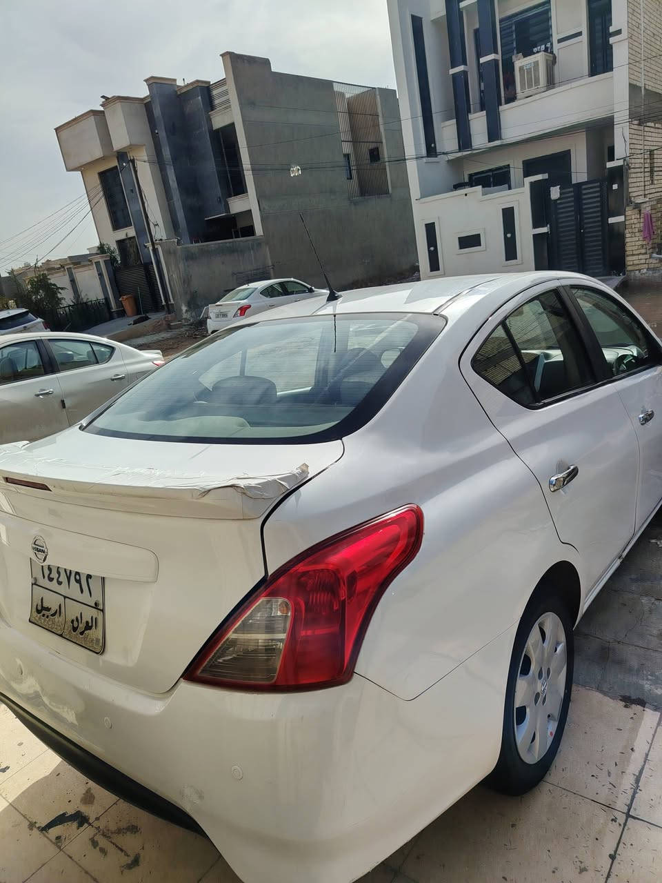 السلام عليكم
سني 2021
ماشيه 200
بيه مكانات بارد بدون صبغ
مكاني بغداد
***********
السعر 100
