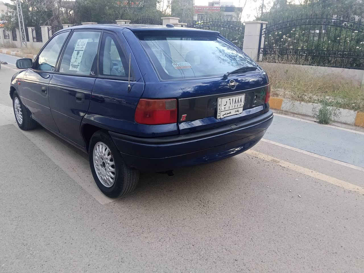 ابو استره موديل 1993 صبغ لل جماليىه رقم بغداد مشروع وطني سياره اسمي كاربون بنزين بي سياره مكاني كركوك سعر سياره 48 محرك 20 كير اوتوماتيك  *********** ممتواجد على فيس
