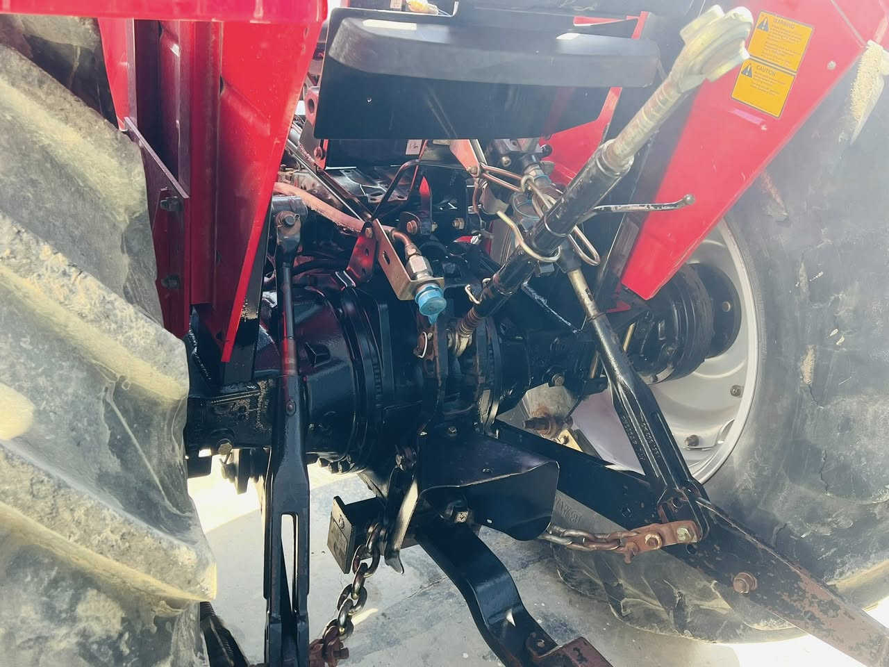 السلام عليكم خوان للبيع مكينه يرانيه موديل 2022
المكينه مكفوله كفاله عامه سنويه  لل 27
المكينه مشتغله 1100ساعه
المكينه عنوان واسط الصويره 
اللاستفسار ***********
