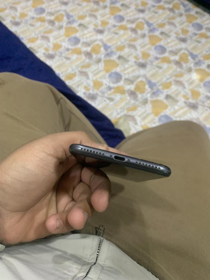 السلام عليكم للبيع ايفون 8بلاس ذاكره 64بطاريه جديدة صرف ماكو ابد جهاز تخطي ميشغل سيمكار وميتفرمت جهاز استخدام طبيعي مابي اي خلل السعر 50عنواني بغداد الحريه رقمي***********
