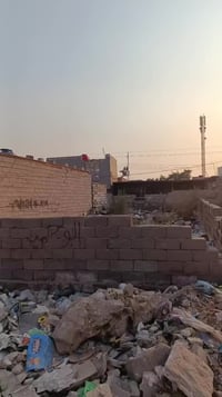أرض الي بيع 200متر تكدر تشتري 100متر منها او كلها الموقع بغداد المشتل ...