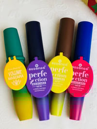 مسكارا كيسس بيوتي • مضادة للماء • تكثيف وتطويل