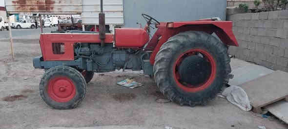 من رخصة الادمن المحترم
عنتر للبيع بدون رقم موديل 90 
مكينه نضيفه باور ستيرن دنفص تخم ثكالات 
تايرات تخم مكينه حلوه ونضيفه وجاهزه للعمل 
الاستفسار *********** واسط ناحيه شيخ سعد
