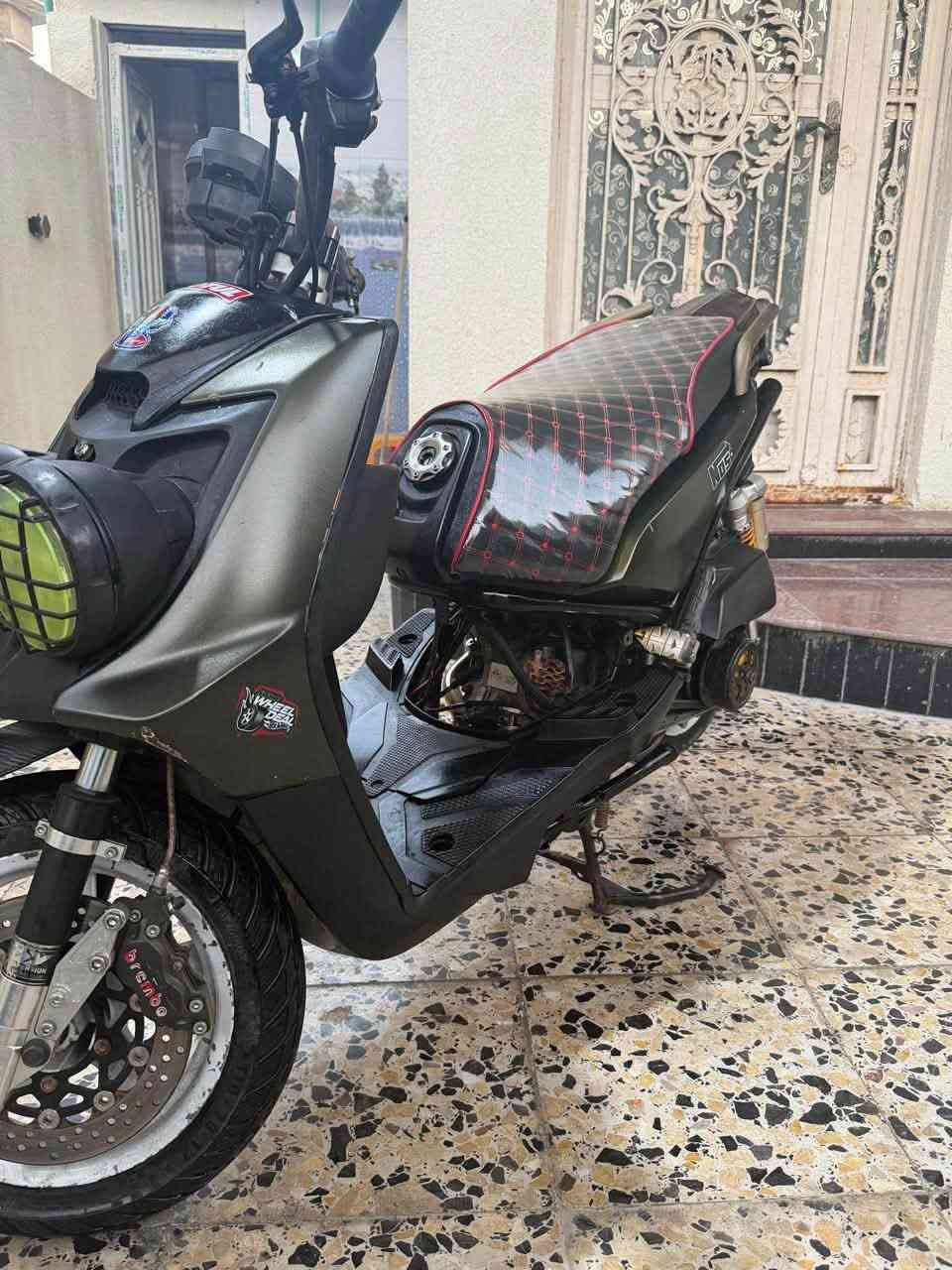 سكنس جبلي للبيع متروسه غراض +غراضها كله اصلي وكاله من الرمبه منزلها ماعدا الصالنصه مكينتها 58 رقمي ***********واتساب فقط مكاني بصره
كلج خلفي
كلج امامي wf
تعلاگه
دبلات امامي Dy
دبلات خلفي 
هاوزن
يدات بريك 
تعلاكه RGS 
طلاعات
بگلايت r6
قطره مال دهن
قبق بانزين
فچ برمبو
 چويترها چبير كلش
