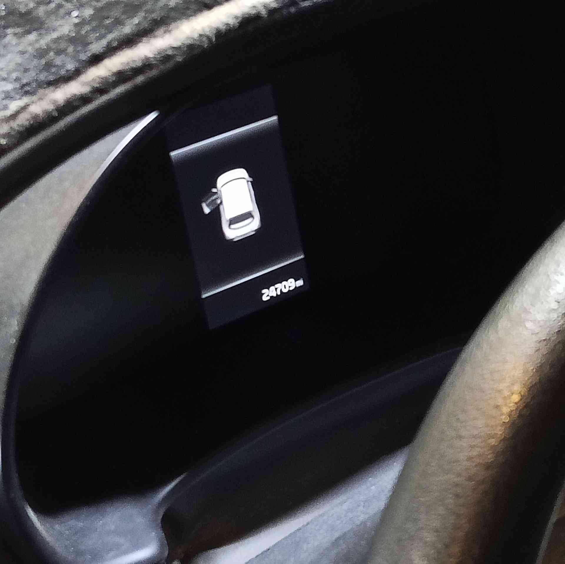 اللهم صل على محمد وآل محمد 
كيا صول 2023 LXS
ماشيه 24 mi
حادث تبديل قطعتين بدون شواصي موجوده الصور اسفل المنشور تصليح درجه اولى
خير من الله السياره 
***********
مكان السيارة بغداد 
مرقم بغداد كامل مداور ثاني يوم 
السعر بلاش 132$ 🔥
