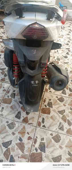 السلام عليكم دراجه جي تي ار نوزل ياباني خطين دشبول الكتروني 3 الوان دراجه شغاله كهربائيات كله شغاله نكره سلف بكل وقت دراجه واحد عراق يعني مواصفاته ما تنوصف السعر 700 وبيهه مجال حك الجيه الرقم ***********
