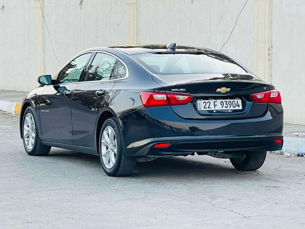 ماليبو 2023 LT 
تيريد قطعتين كشن تدفئه تشغيل عن بعد. بصمه رادار 
***********☎️حسنين بغداد, العراق
