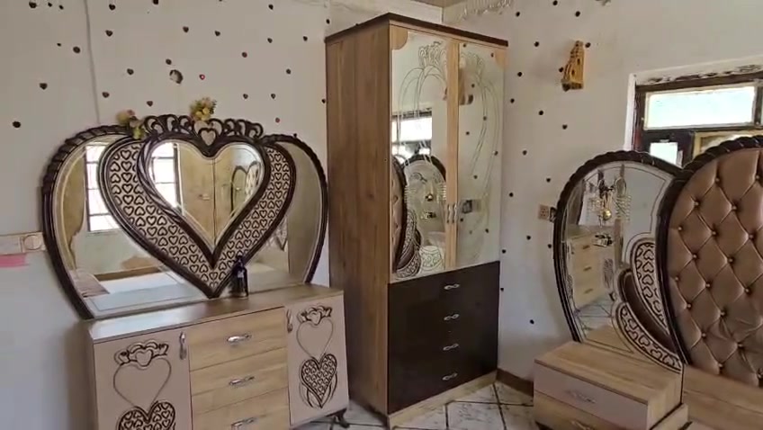 عرفه تركي البيع غرفه نضيفه كلش ما مستخدمه هواي  ابو الخصيب سعر  550 وبيه مجال  رقم  ***********

أدمن مجموعات أبو مهره الربيعي للبيع والشراء والاعلانات
