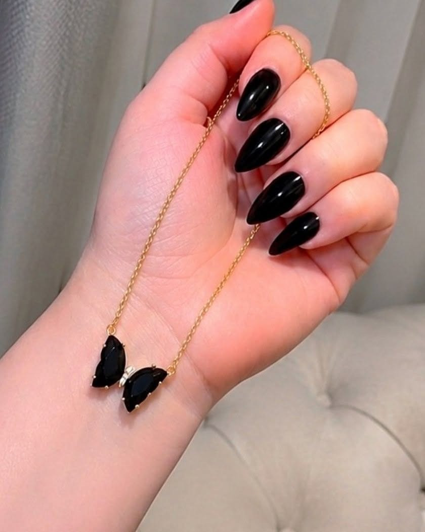 سيت الفراشة 🦋🦋

الجمال لجمال 🥰😍
لصاحبات الذوق الرفيع 
وفرنا لكم اكسسوار احلا 
ما يكون ♥️🖤
قلاده الفراشه طلاء اصلي ثابت جدااا حجر زاركون كرستالي 
متوفرة باللونين 👇
الاحمر والاسود ♥️🖤

السعر ٦ الاف
🚘 يوجد خدمة توصيل لجميع محافظات العراق ٤ الاف 🚘


**إذا كنت صاحب هذا الإعلان وتريد حذفه لأي سبب، رجاءا أرسل رسالة إلى الدعم الفني**