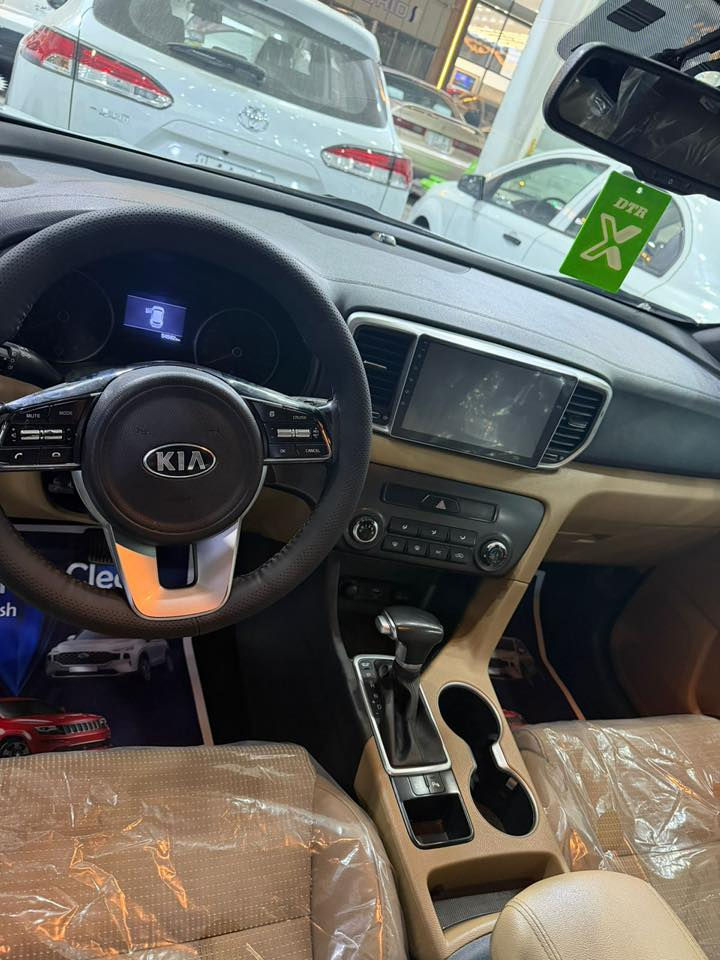 كيا سبورتج 2019 خليجي  السياره جديده معنى الكلمه
رقم  بغداد الدولي الجديد 

مكفوله بدون صبغ بدون بارد   

ماشيه 50 الف

سعر ١95 $$ نهايته 

المواصفات...

لد نهاري

مري شفط

داخل حمصي

سماعات JPL

تحكمات ستيرن فول

سايد بريك رجل

لايت ضباب

لايت متحرك

لايتات اوتو

ماسحات اوتو

مكينه 2000 دوش ناعمه

تبريد قطعتين ثلج 

حساس خلفي وامامي

ثلاث انظمه قياده 

وباقي المواصفات المعروفه

 سياره مكينه وكير فول مكفول 

باتري جديد 

تخم تاير جديد  

مكان السياره بغداد  الكرخ

 للاستفسار   ***********
