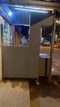 منقله البيع مع ميز  07733235964