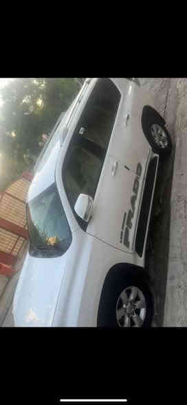 السلام عليكم
برادو موديل 2016  محرك 6سلندر  كلش جديده بدون اي صبغ ولا اي شخط 
السعر ٣٤٥ ورقة وبيها مجال رقمها اربيل وشرط التحويل عنواني دهوك للاستفسار
***********
