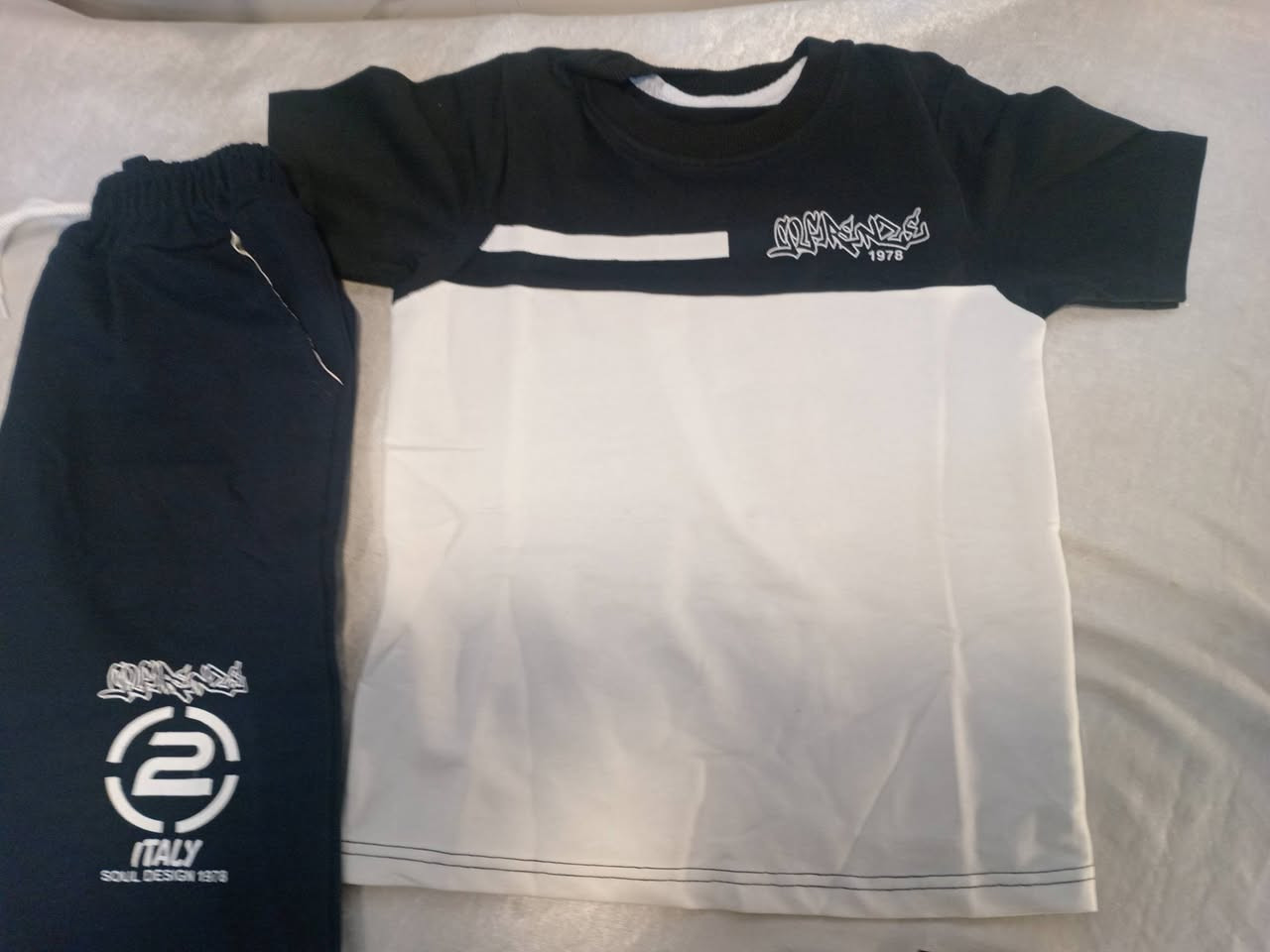 ملابس اطفال العيد بيتي وطلعة كل العمار بسعر مناسب الطلب صور الطلب  وعمر طفل


**إذا كنت صاحب هذا الإعلان وتريد حذفه لأي سبب، رجاءا أرسل رسالة إلى الدعم الفني**