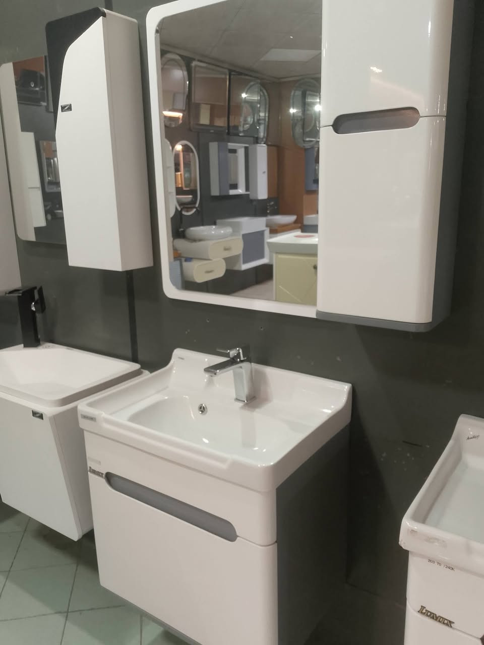 اللهم صل على محمد وال محمد
تأسيس ماء ومجاري حديث وكلاسيكي    ***********الاتصال او مراسله الصفحه استلم مجمعات سكنيه
