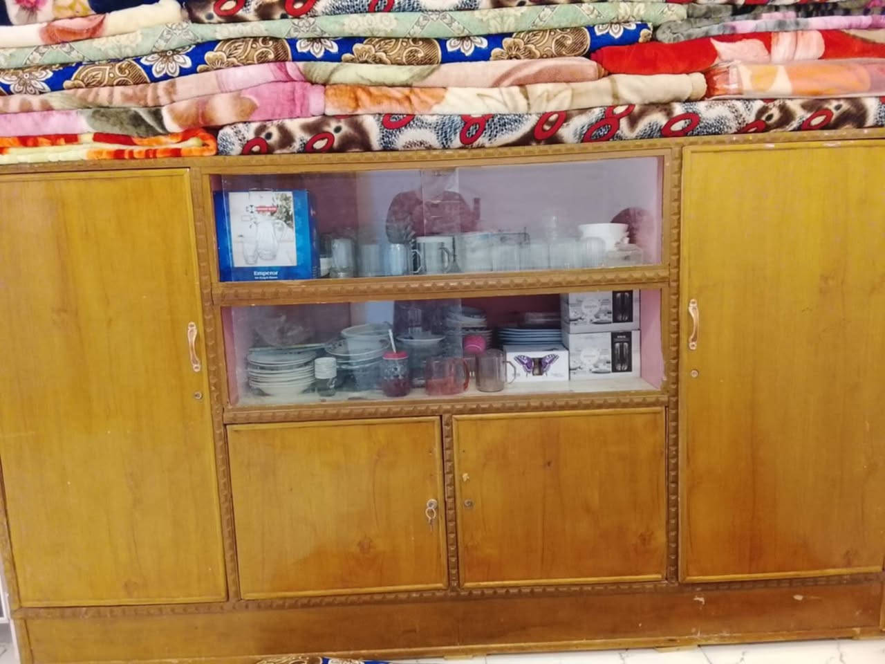 سلام عليكم بنات بوفيه تسكام وزاويه ثنينهن ب٢٠٠مكان شاميه بس شراي يدخل خاص


**إذا كنت صاحب هذا الإعلان وتريد حذفه لأي سبب، رجاءا أرسل رسالة إلى الدعم الفني**