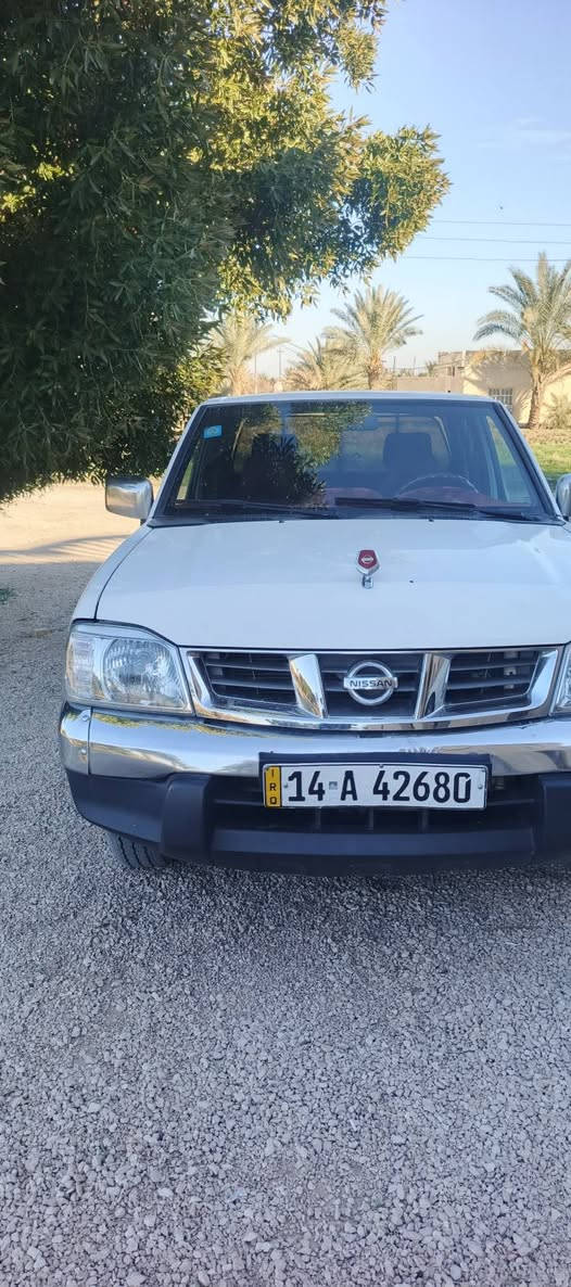 سلام عليكم نيسان 2013 نضيفه كير ومحرك وتبريد تخم تاير. السياره خير من الله مابيها نقص  سنويه لل30 مداور ثاني العنوان السماوه *الهلال للاستفسار صاحب السياره 👇
‏‪***********‬‏
