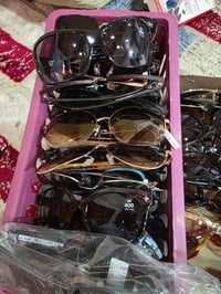 مجموعه نظارات اوربي عددهم بين ٥٠ او ٦٠ القطعه بالف متوفر توصيل07815822...