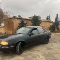 أوبل فيكترا • ١٩٩٣ • كويسينجاك